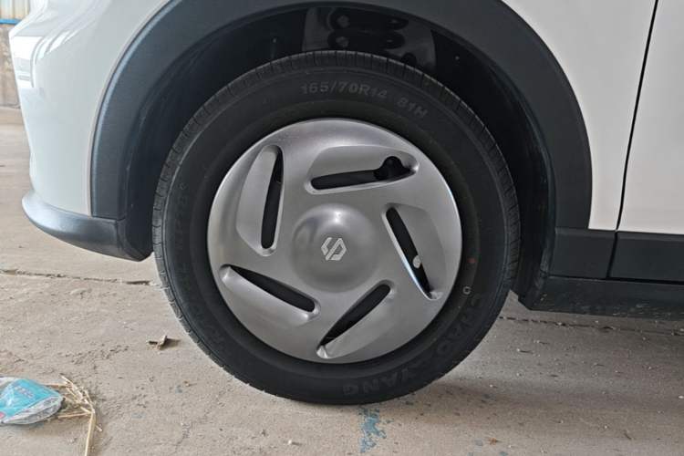 Used Leapmotor T03 2024 200 Lite Edition Left Front Wheel Hub