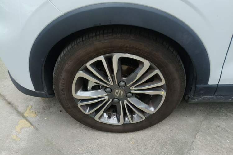 Used Leapmotor T03 2024 403 Comfort Edition Left Front Wheel Hub