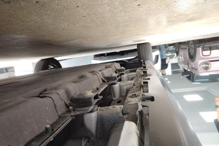 Used Leapmotor T03 2024 310 Comfort Edition Left Side Sill