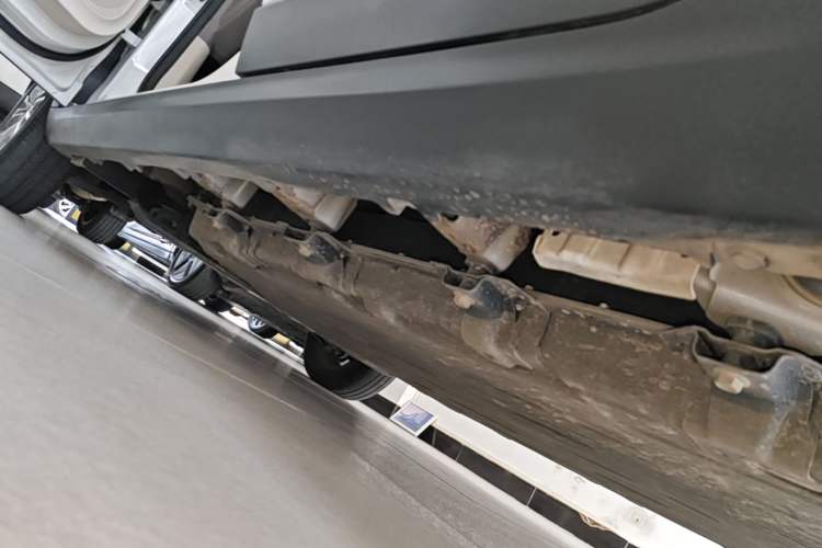 Used Leapmotor T03 2024 310 Comfort Edition Left Side Sill