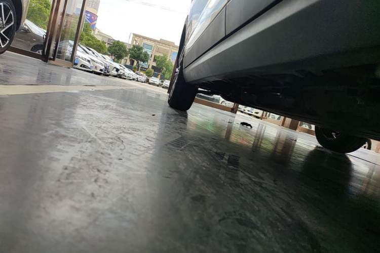 Used Leapmotor T03 2024 310 Comfort Edition Left Side Sill