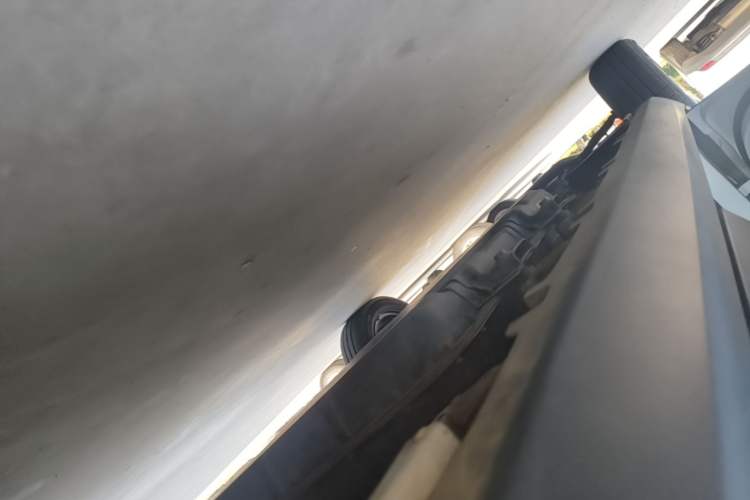 Used Leapmotor T03 2024 200 Lite Edition Left Side Sill