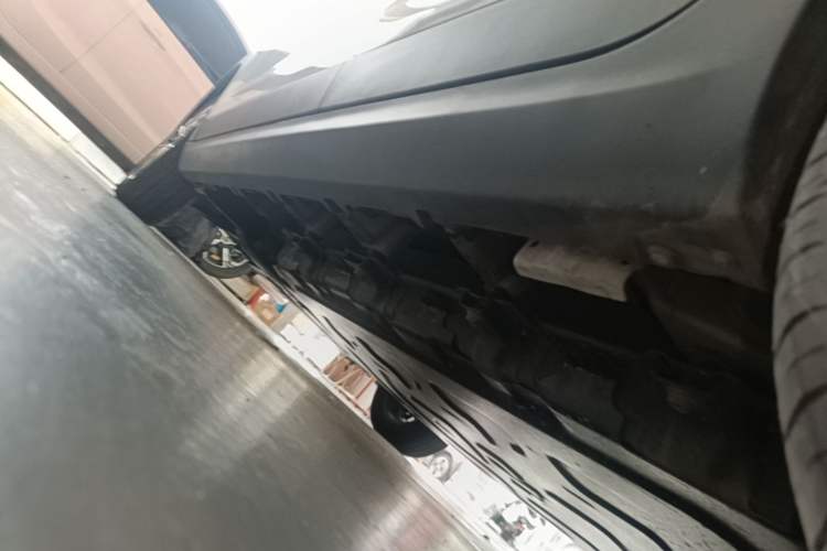 Used Leapmotor T03 2024 403 Comfort Edition Left Side Sill