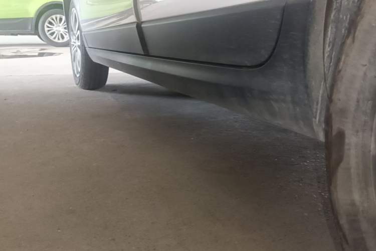 Used Leapmotor T03 2024 310 Comfort Edition Left Side Sill