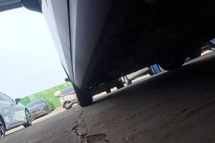 Used Leapmotor T03 2024 310 Comfort Edition Left Side Sill