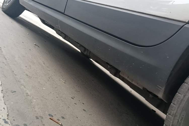 Used Leapmotor T03 2024 310 Comfort Edition Left Side Sill