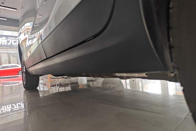 Used Leapmotor T03 2024 310 Comfort Edition Left Side Sill