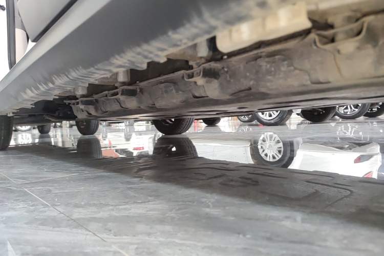 Used Leapmotor T03 2024 310 Comfort Edition Left Side Sill