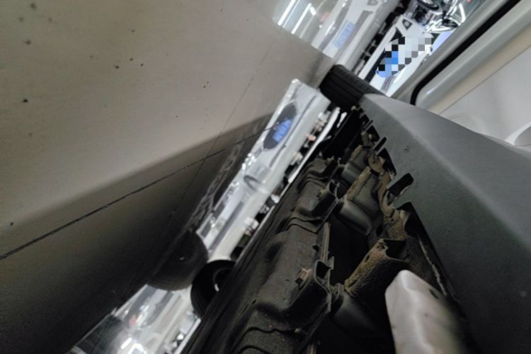 Used Leapmotor T03 2024 310 Comfort Edition Left Side Sill