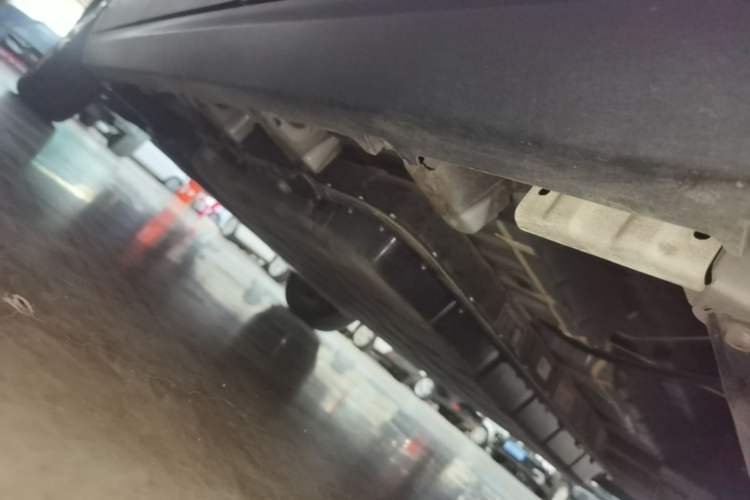 Used Leapmotor T03 2024 200 Lite Edition Left Side Sill