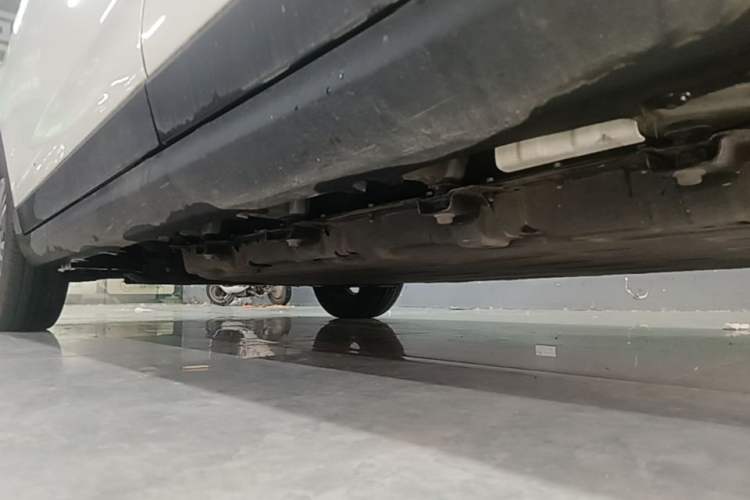Used Leapmotor T03 2024 403 Comfort Edition Left Side Sill
