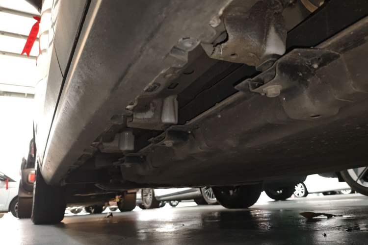 Used Leapmotor T03 2024 310 Comfort Edition Left Side Sill
