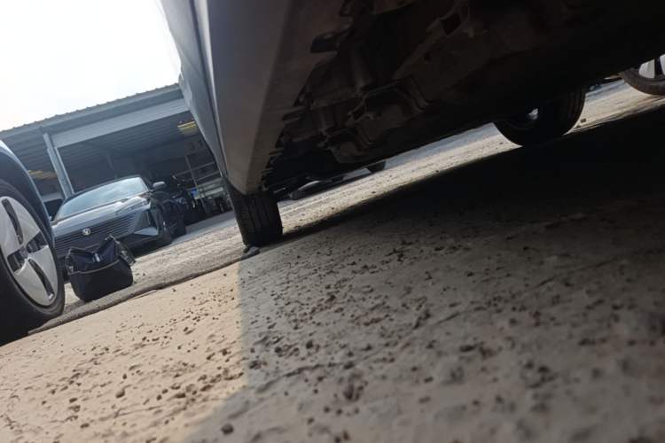 Used Leapmotor T03 2024 310 Comfort Edition Left Side Sill