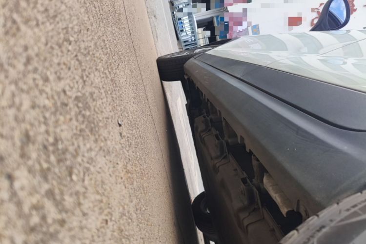 Used Leapmotor T03 2024 403 Comfort Edition Left Side Sill