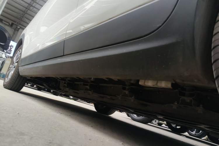 Used Leapmotor T03 2024 403 Comfort Edition Left Side Sill
