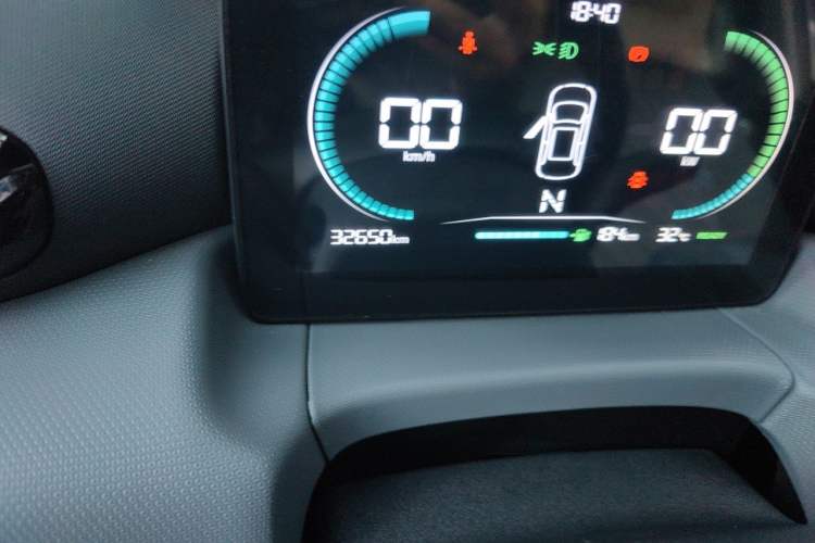 Used Leapmotor T03 2024 310 Comfort Edition Odometer Close Up