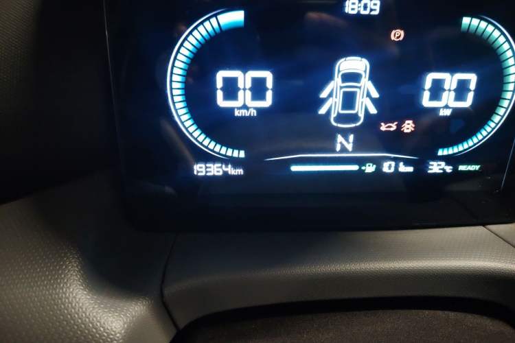 Used Leapmotor T03 2024 310 Comfort Edition Odometer Close Up