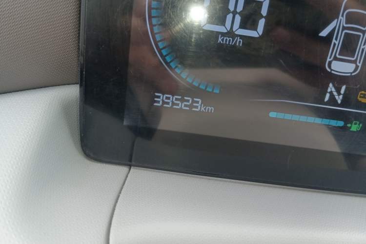 Used Leapmotor T03 2024 310 Comfort Edition Odometer Close Up