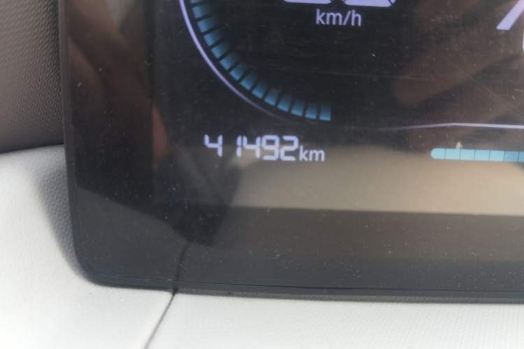 Used Leapmotor T03 2024 200 Lite Edition Odometer Close Up