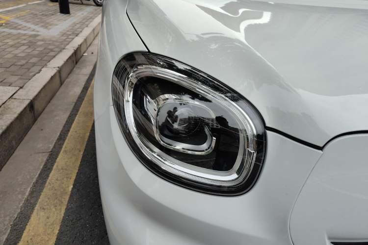 Used Leapmotor T03 2024 403 Comfort Edition Right Front Headlight