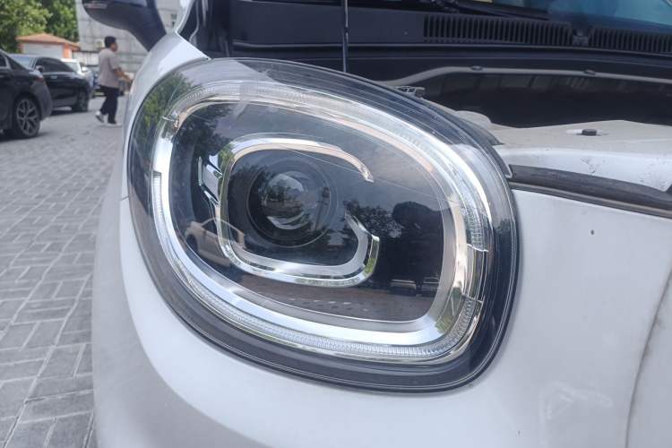 Used Leapmotor T03 2024 200 Lite Edition Right Front Headlight