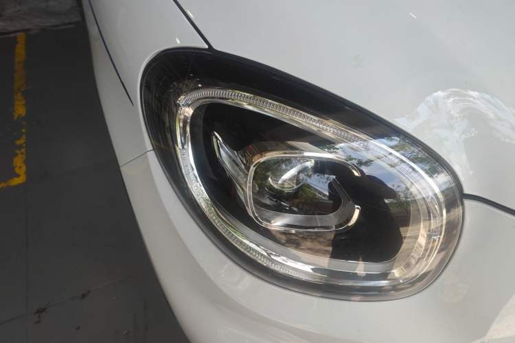 Used Leapmotor T03 2024 200 Lite Edition Right Front Headlight
