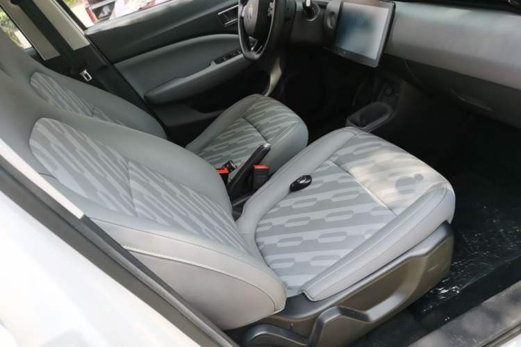 Used Leapmotor T03 2024 200 Lite Edition Right Front Seat