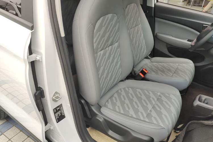 Used Leapmotor T03 2024 403 Comfort Edition Right Front Seat