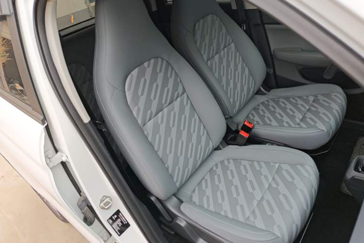 Used Leapmotor T03 2024 403 Comfort Edition Right Front Seat