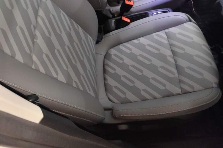 Used Leapmotor T03 2024 403 Comfort Edition Right Front Seat