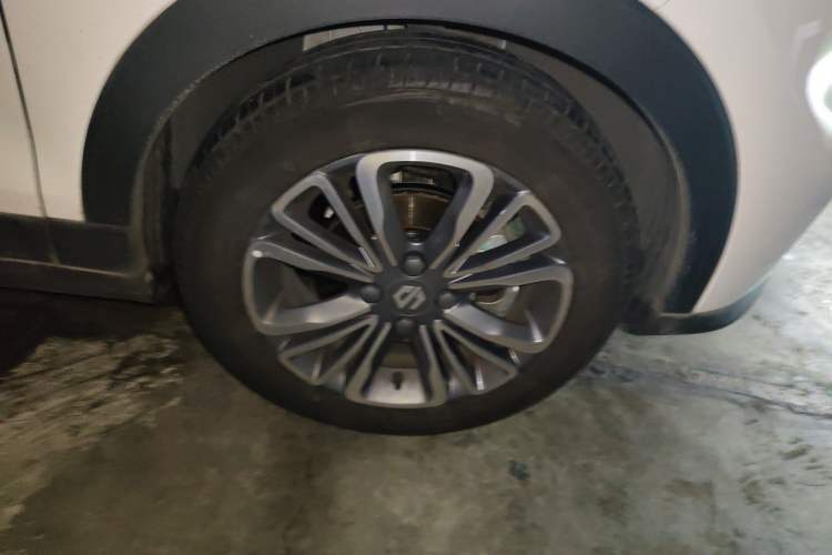 Used Leapmotor T03 2024 310 Comfort Edition Right Front Wheel Hub