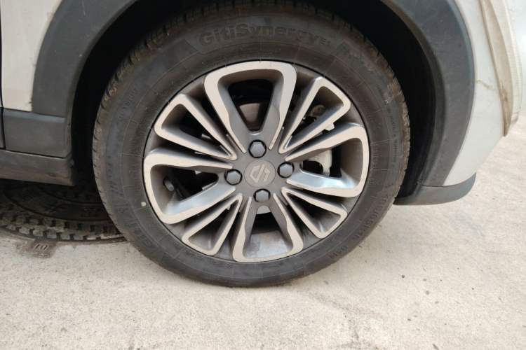 Used Leapmotor T03 2024 310 Comfort Edition Right Front Wheel Hub