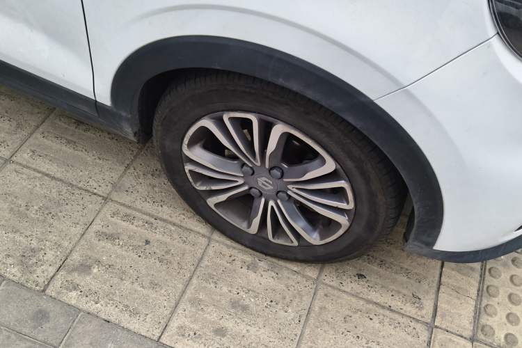 Used Leapmotor T03 2024 403 Comfort Edition Right Front Wheel Hub