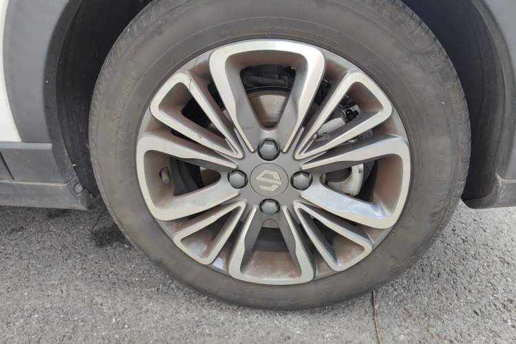 Used Leapmotor T03 2024 403 Comfort Edition Right Front Wheel Hub