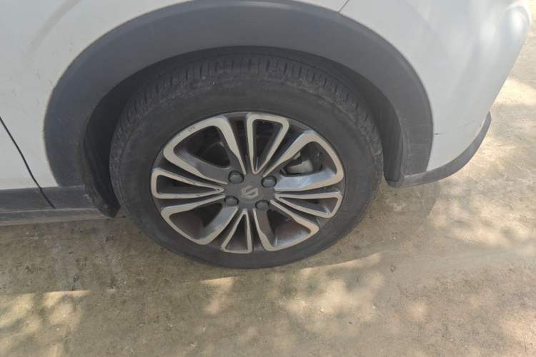 Used Leapmotor T03 2024 310 Comfort Edition Right Front Wheel Hub