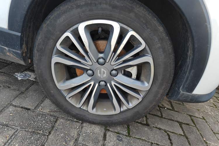 Used Leapmotor T03 2024 310 Comfort Edition Right Front Wheel Hub