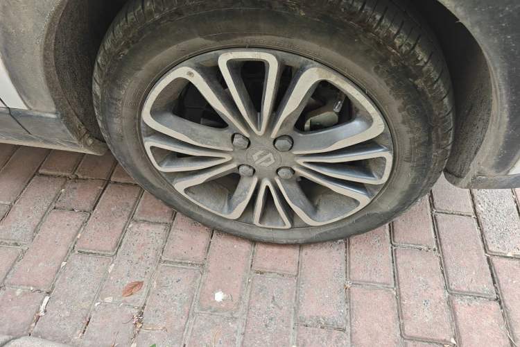 Used Leapmotor T03 2024 310 Comfort Edition Right Front Wheel Hub