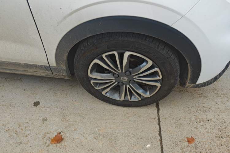 Used Leapmotor T03 2024 403 Comfort Edition Right Front Wheel Hub
