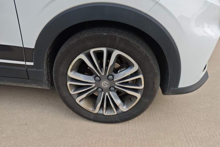 Used Leapmotor T03 2024 403 Comfort Edition Right Front Wheel Hub
