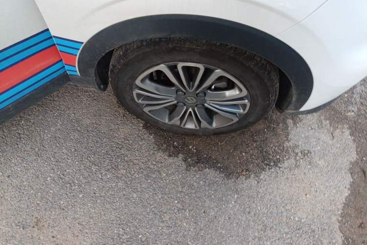 Used Leapmotor T03 2024 310 Comfort Edition Right Front Wheel Hub