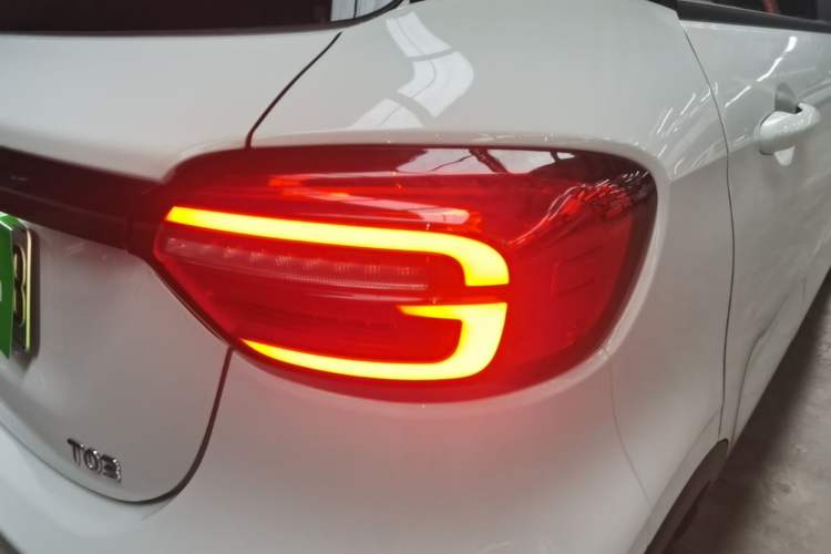 Used Leapmotor T03 2024 200 Lite Edition Right Rear Taillight