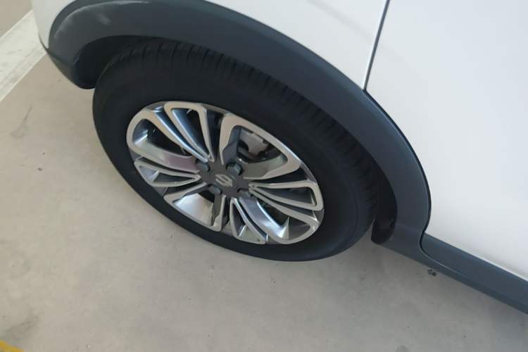 Used Leapmotor T03 2024 310 Comfort Edition Right Rear Wheel Hub