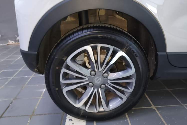 Used Leapmotor T03 2024 310 Comfort Edition Right Rear Wheel Hub