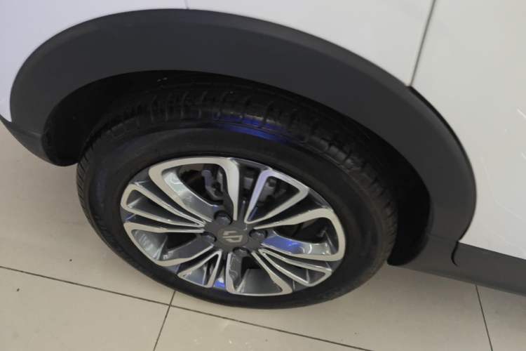 Used Leapmotor T03 2024 310 Comfort Edition Right Rear Wheel Hub