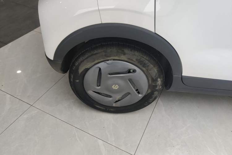 Used Leapmotor T03 2024 200 Lite Edition Right Rear Wheel Hub