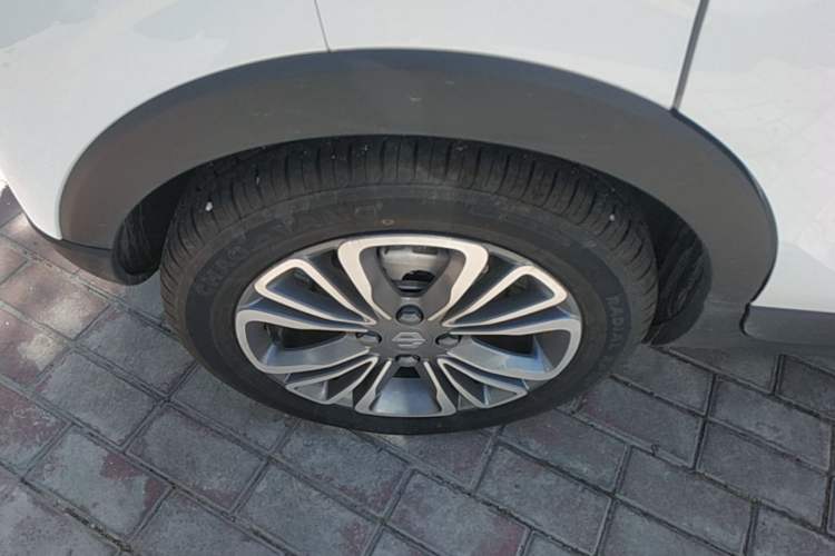 Used Leapmotor T03 2024 310 Comfort Edition Right Rear Wheel Hub