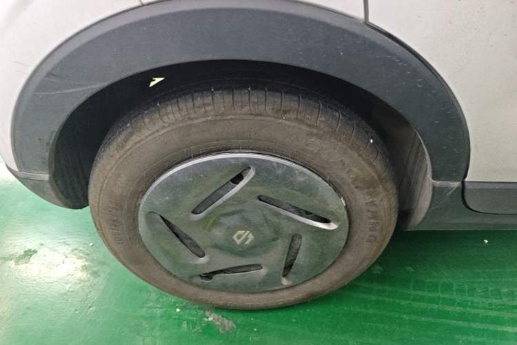 Used Leapmotor T03 2024 200 Lite Edition Right Rear Wheel Hub
