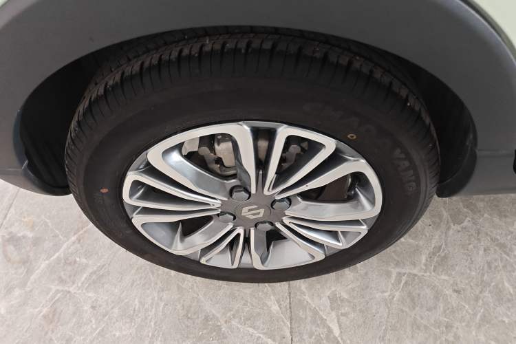 Used Leapmotor T03 2024 403 Comfort Edition Right Rear Wheel Hub