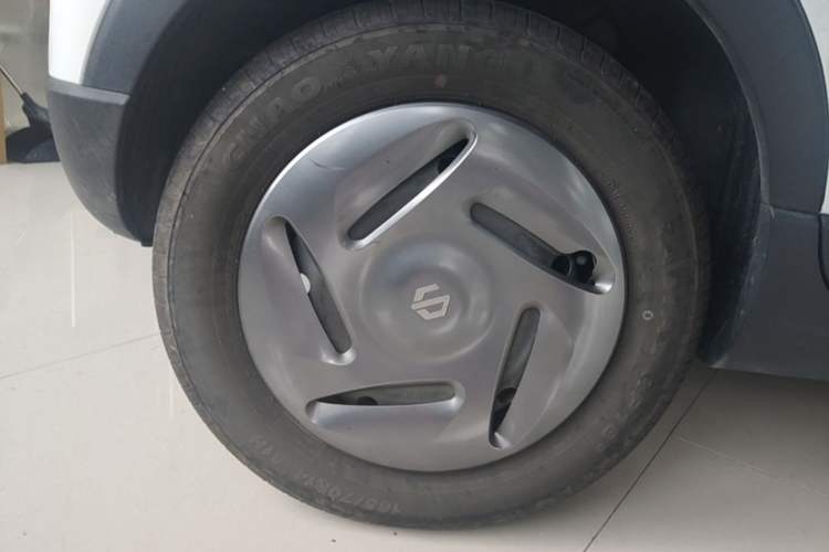 Used Leapmotor T03 2024 200 Lite Edition Right Rear Wheel Hub