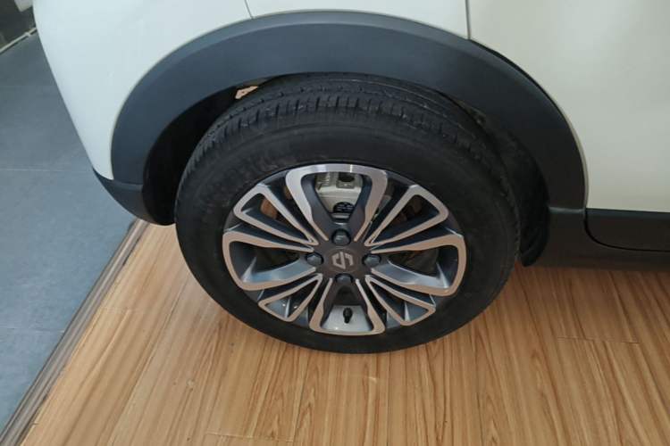 Used Leapmotor T03 2024 310 Comfort Edition Right Rear Wheel Hub